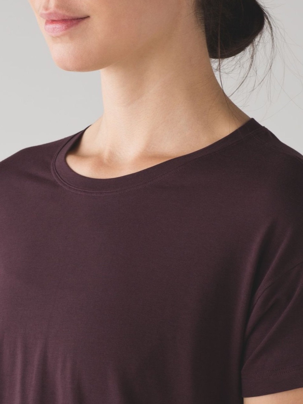 Lululemon Cates Crop Tee Short Sleeve Cropped Crew Black Cherry Sz 8 - Picture 3 of 11